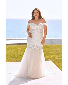 Lace Off-the-Shoulder  Gown with Long Train for Formal Events