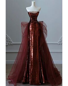 Glamorous Burgundy Sequin Evening Gown with Tulle Train – Perfect for Red Carpet Events and Galas