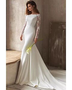 Boat Neck Lace Sleeve Mermaid Gown with Long Train for Formal Events