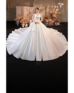 Strapless Sweetheart Neckline Ball Gown with Long Train for Formal Events