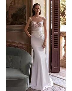 Lace Illusion Neckline Mermaid Gown with Ruched Waist for Formal Events