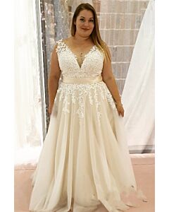 Lace Neck A-Line Gown with Train for Formal Events