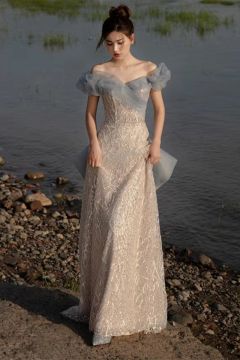 Champagne Lace Off-Shoulder Gown with Tulle Ruffle – Perfect for Weddings and Formal Events