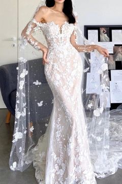 Off-the-Shoulder  Mermaid Gown with Long Train for Formal Events