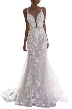 Spaghetti Strap Lace Mermaid Gown with Long Train for Evening Events