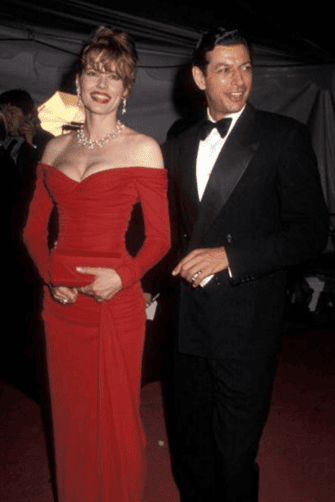 Geena Davis Red Off-the-shoulder Long-sleeve Celebrity Evening Dress Oscars 1990