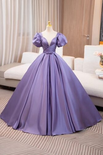 Lilac Dream – Elegant Off-Shoulder Evening Gown