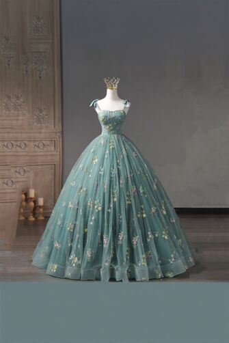 Whispering Forest – Embroidered Green Tulle Gown