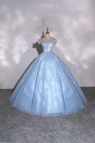 Cinderella Dream – Ice Blue Off-Shoulder Ball Gown with Floral Appliqués