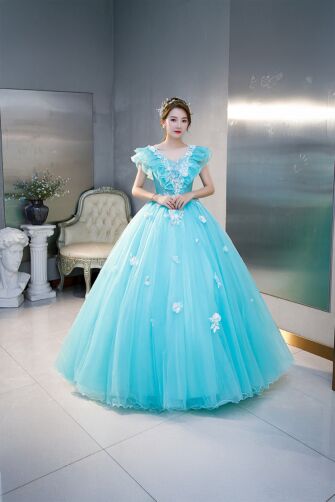 Celestial Wave – Dreamy Blue Tulle Ball Gown with Flower Accents