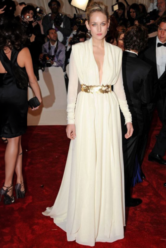 Leelee Sobieski White Plunging V-neck Long-Sleeve Dress Met Gala 2011