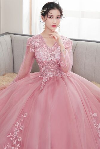Dusty Rose Long Sleeve Lace Appliqué Ball Gown – Elegant Evening or Prom Dress