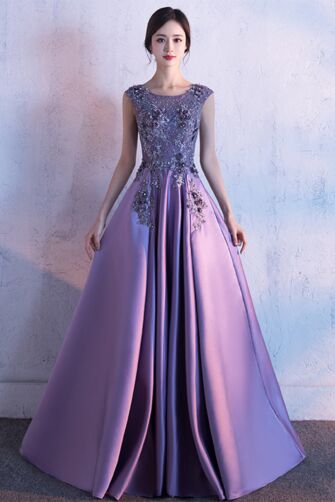Lavender Ball Gown Evening Dress – Beaded Lace Bodice & Pleated Satin Maxi Skirt