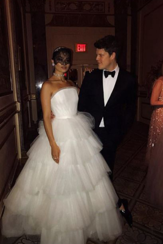 Luminous Layers – Shanina Shaik Venice Gala–Inspired Strapless Tiered Tulle Ball Gown