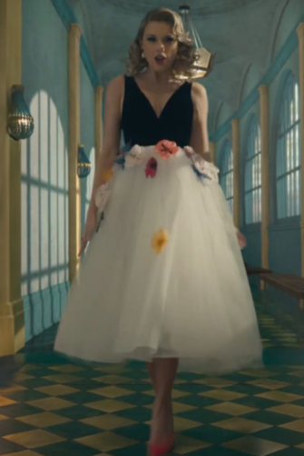 Floral Reverie – Taylor Swift “ME!”–Inspired Black Bodice & Floral Tulle Tea-Length Gown