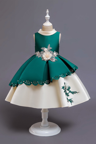Girls' Green and White Floral Embellished Scalloped Dress