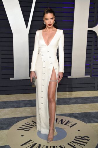 Ivory Temptress Adriana Lima Inspired White Deep V Neck Long Sleeve High Slit Sheath Celebrity Formal Prom Dress Oscars 2019 Party