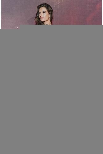 Alessandra Ambrosio Black One-Sleeve Off the Shoulder Velvet Sheath Dress GQ Men of the Year Awards 2019