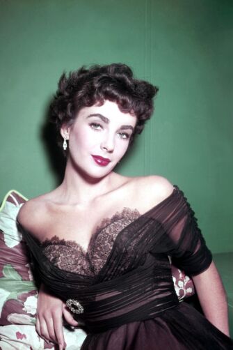Elizabeth Taylor Inspired Black Lace Chiffon Tea-length Vintage 1950s Celebrity Dress