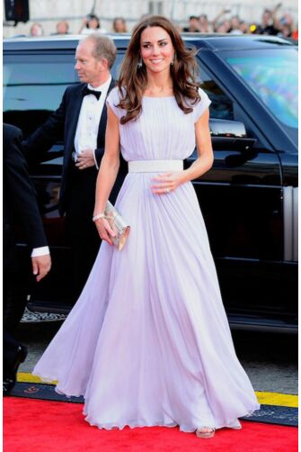 Lavender Majesty – Kate Middleton BAFTA-Inspired Pleated Chiffon A-Line Gown