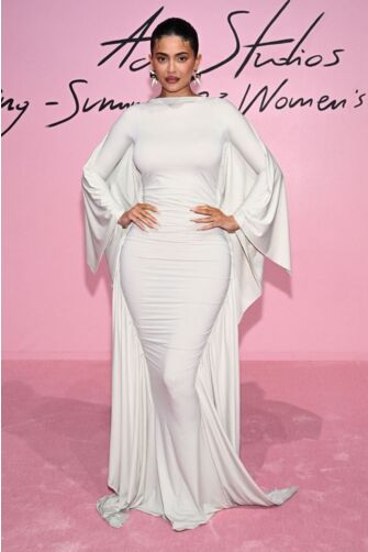 Kylie Jenner Inspired White Long-sleeve Cape Celebrity Formal Dress