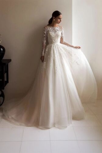 Long-Sleeve Lace Bodice Ball Gown with Long Train for Formal Events