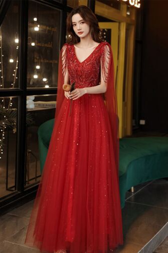 Crimson Glamour Beaded Tulle Gown with Draped Sleeves – Elegant Evening Dress