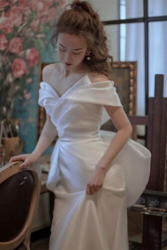 Elegant Off-Shoulder Satin Draped Gown – Perfect for Weddings and Formal Events