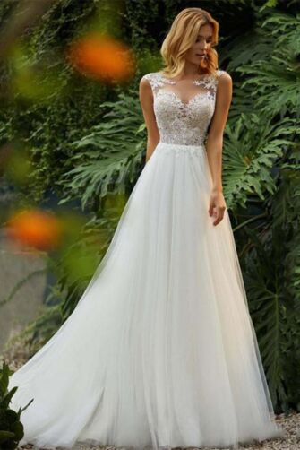  V-Neck Ball Gown with Long  for Formal Events
