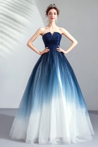 Ombre Blue Strapless Ball Gown with Tulle Skirt – Perfect for Proms and Evening Galas