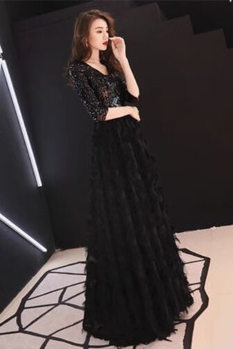 Sequin V-Neck Gown with Ruffled Skirt – Perfect for Evening Events and Galas