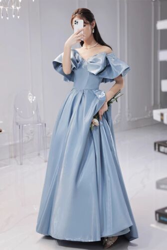 Sky Blue Off-Shoulder Ball Gown with Dramatic Ruffles – Perfect for Proms and Formal Events