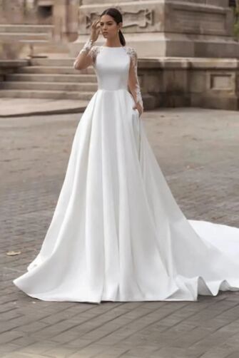 High Long-Sleeve A-Line Gown with Long Train for Formal Events