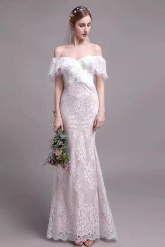 The-Shoulder Lace Mermaid Gown with Long Train for Formal Events