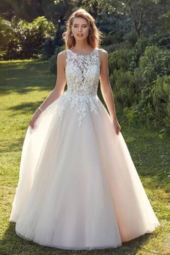 Lace Illusion Neckline Ball Gown with Tulle Skirt for Formal Events