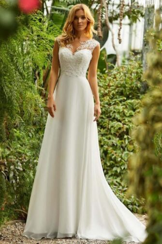 Lace Illusion Neckline A-Line Gown with Long Train for Formal Events