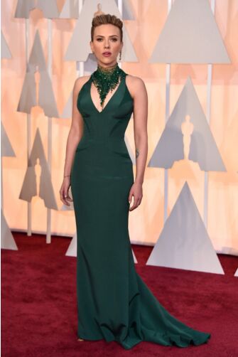 Scarlett Johansson Green V-neck Formal Celebrity Dress Oscars 2015