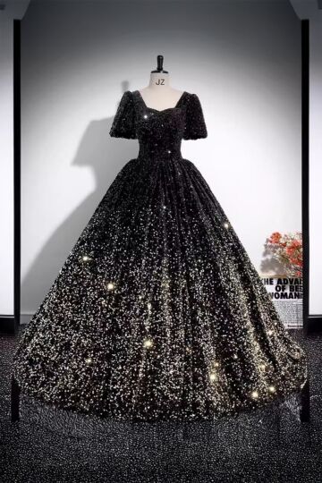 Stardust Whisper – Shimmer Gradient Ball Dress