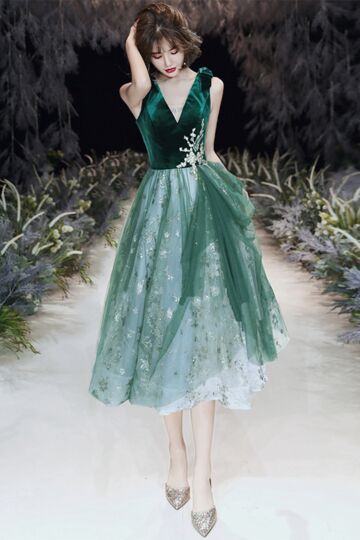 Emerald Forest Velvet V-Neck Tulle Midi Dress