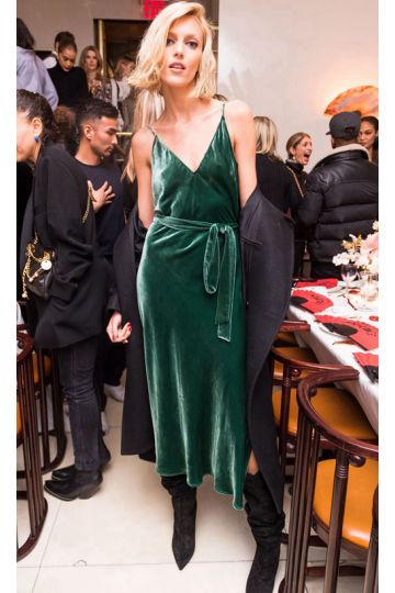 Devon Windsor Inspired Short Teal Green Velvet Cocktail Party Celebrity Dress