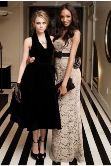 Champagne Allure – Jourdan Dunn Met Gala 2012–Inspired Spaghetti-Strap Lace Sheath Gown
