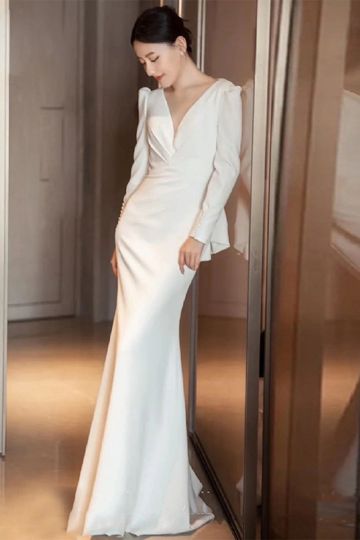 White V-Neck Long-Sleeve Mermaid Gown – Perfect for Modern Weddings and Formal Occasions