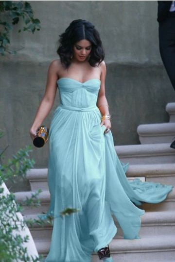 Ocean Whisper – Strapless Blue Chiffon Ball Gown