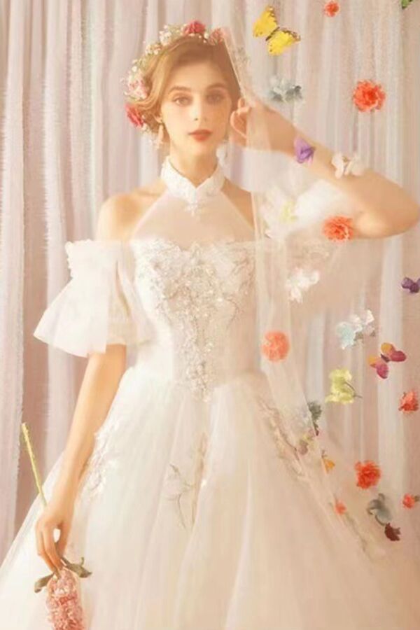 Angelic Bloom — Off-Shoulder Halter Bridal Dress