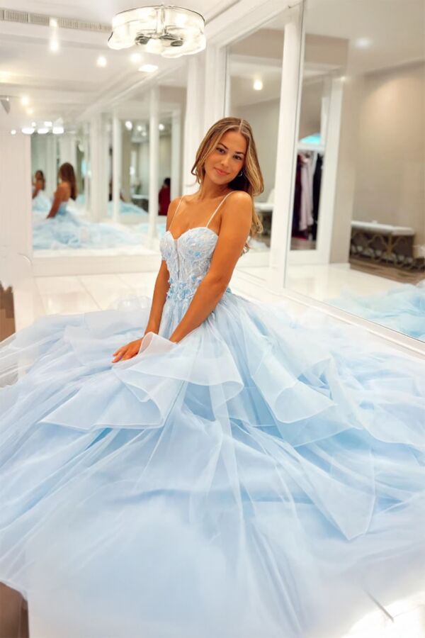 Celestial Breeze – Dreamy Organza Prom Dress