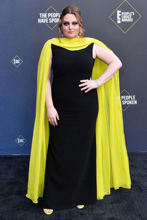 Lauren Ash Black Velvet Dress with Yellow Chiffon Cape People's Choice Awards 2020