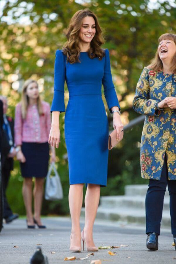 Kate Middleton Inspired Royal Blue Long-sleeve Knee-length Cocktail Party Celebrity Dress