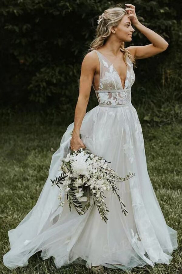 Deep V-Neck Lace Bodice Flowy Tulle Gown with Long Train for Wedding Events
