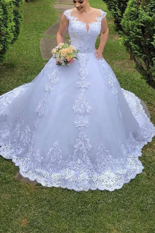 Lace V-Neck Ball with Long Train for Formal Events