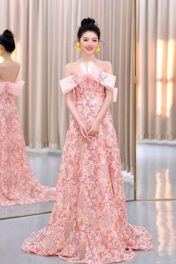 Floral Embroidered Pink Gown with Elegant Bow Detail – A Showstopper for Special Occasions